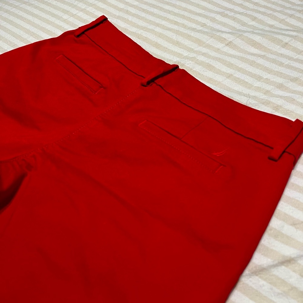 Bright red Nautica Shorts 🦞⚓️